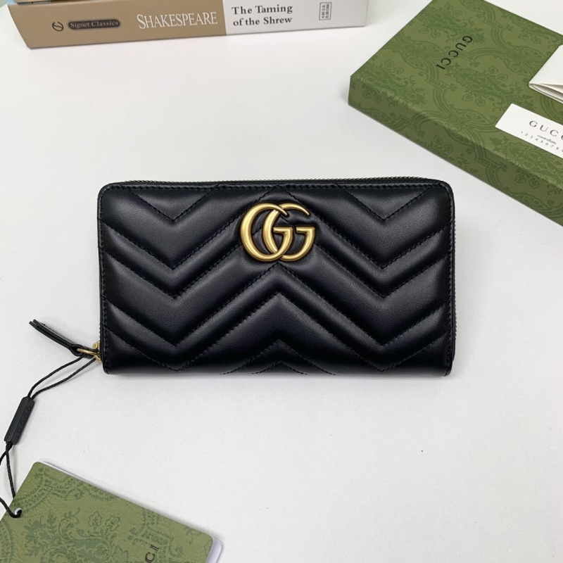 G*u*i wallets & purse